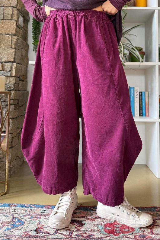 Bateau Needlecord 7/8 Barrel Culotte Pant Aubergine